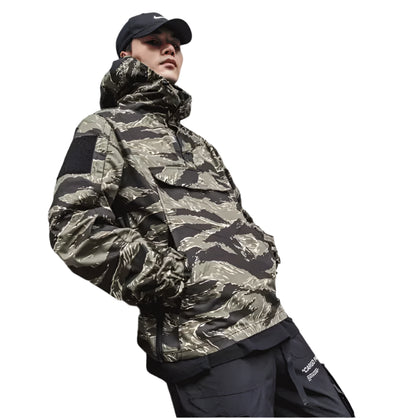 Tactical Camo Jacket Weather-Resistant